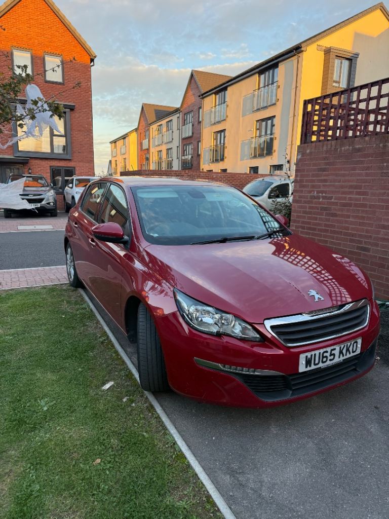 Peugeot, 308, Hatchback, 2015, Manual, 1560 (cc), 5 doors