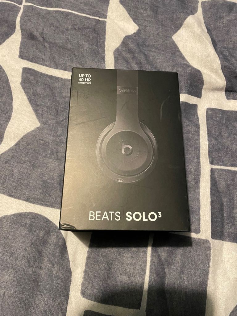 Beats Solo 3 Over Ear Headphones