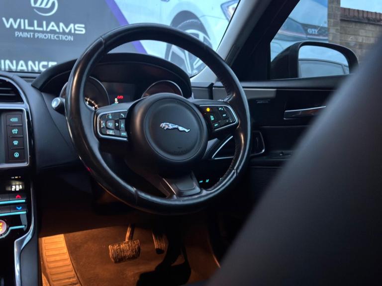 2016 Jaguar XE 2.0d [180] Portfolio 4dr Auto AWD SALOON DIESEL Automatic