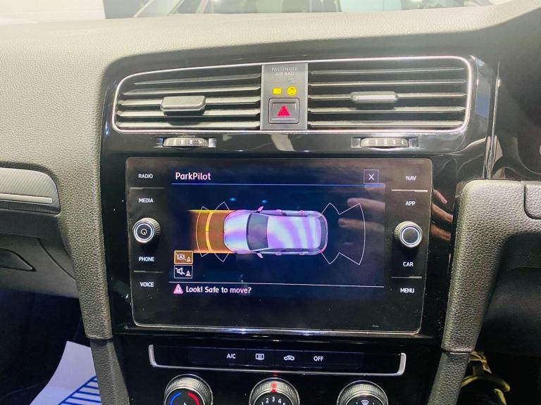 2018 Volkswagen Golf 1.5 TSI EVO R-Line Euro 6 (s/s) 5dr HATCHBACK Petrol Manual