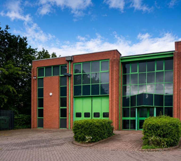 Flexible Warehouse & Office Space – From £450 pcm – Leatherhead – Flexible Business Space