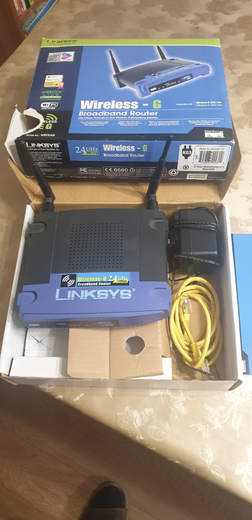 Linksys Instant Wireless-G Broadband Router (WRT54G)