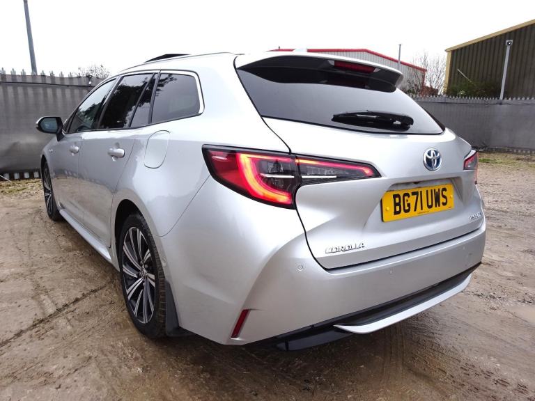 2021 71 REG TOYOTA COROLLA DESIGN HEV HYBRID AUTO ESTATE DAMAGED SALVAGE