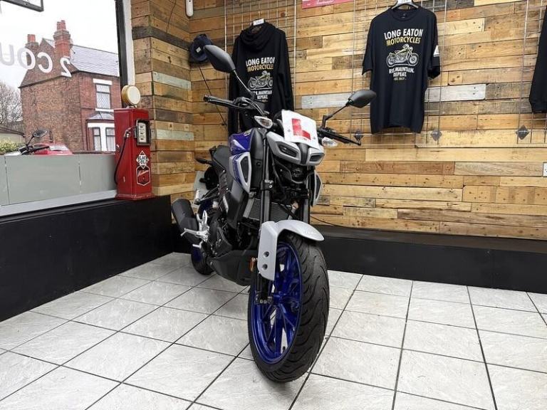 Yamaha MT-125 125  Naked 