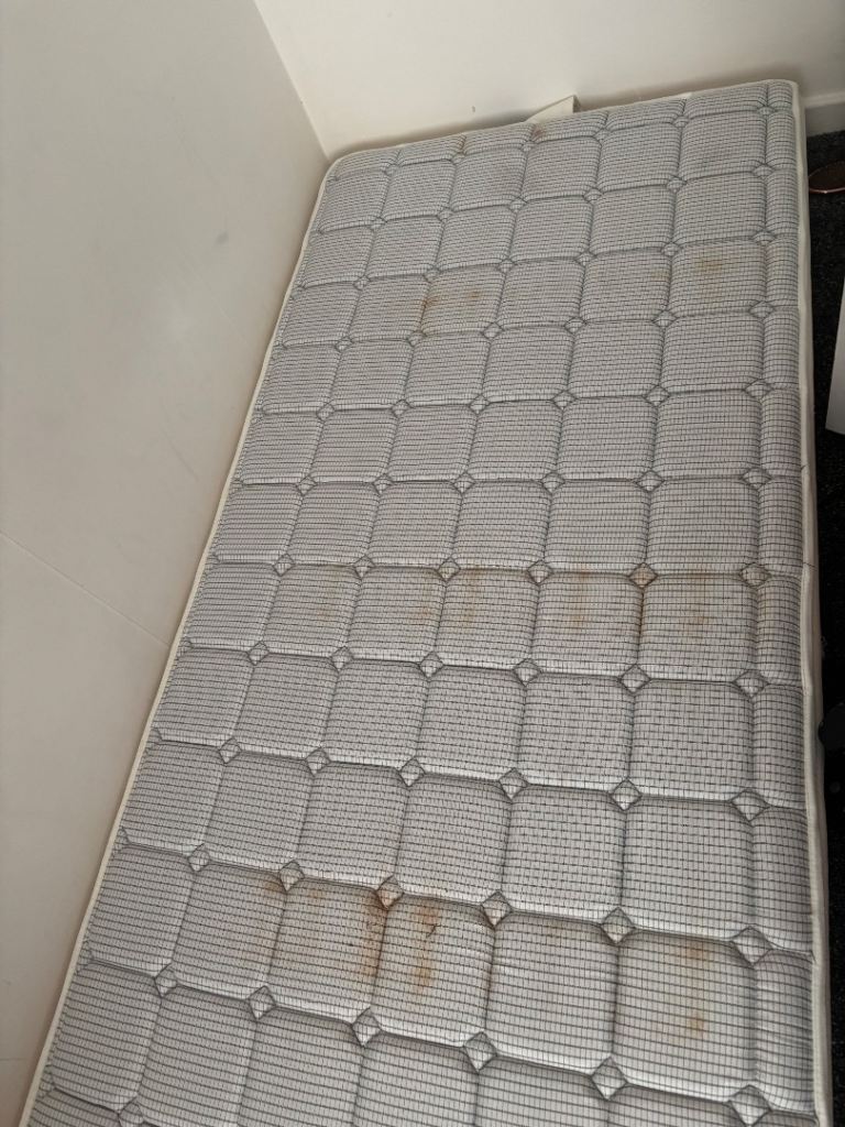 Free single mattress 