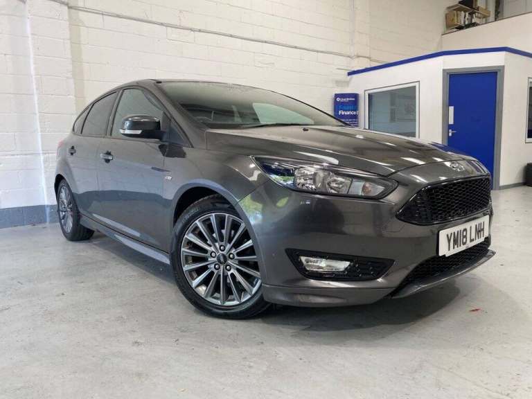 2018 Ford Focus 1.0 EcoBoost 140 ST-Line Navigation 5dr HATCHBACK PETROL Manual