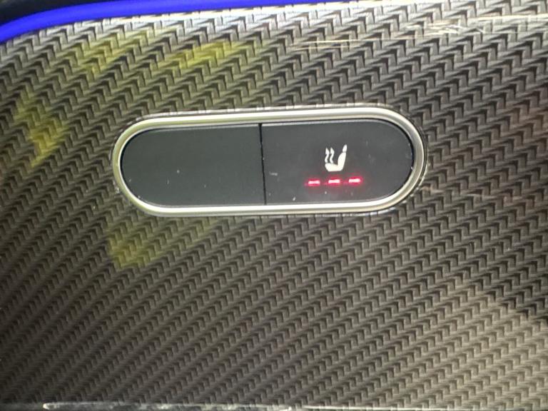 2023 Mercedes-Benz GLB 1.3 GLB200 AMG Line Night Edition (Premium Plus) SUV 5dr Petrol 7G-DCT Eur...