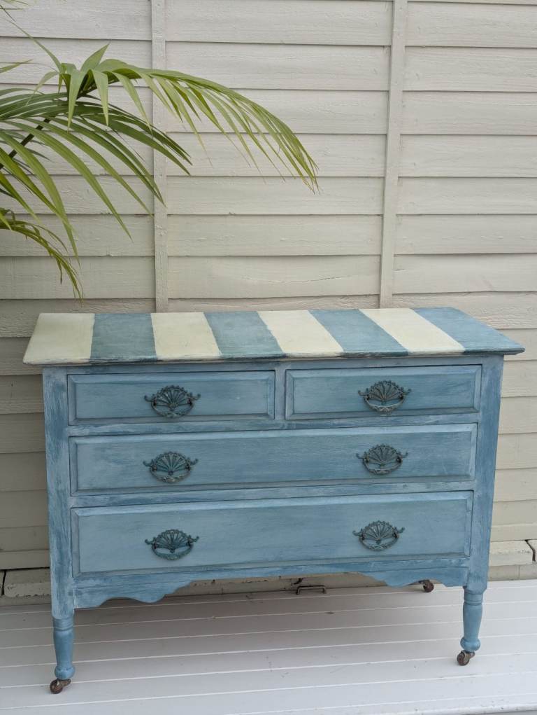 Antique Chest of Drawers