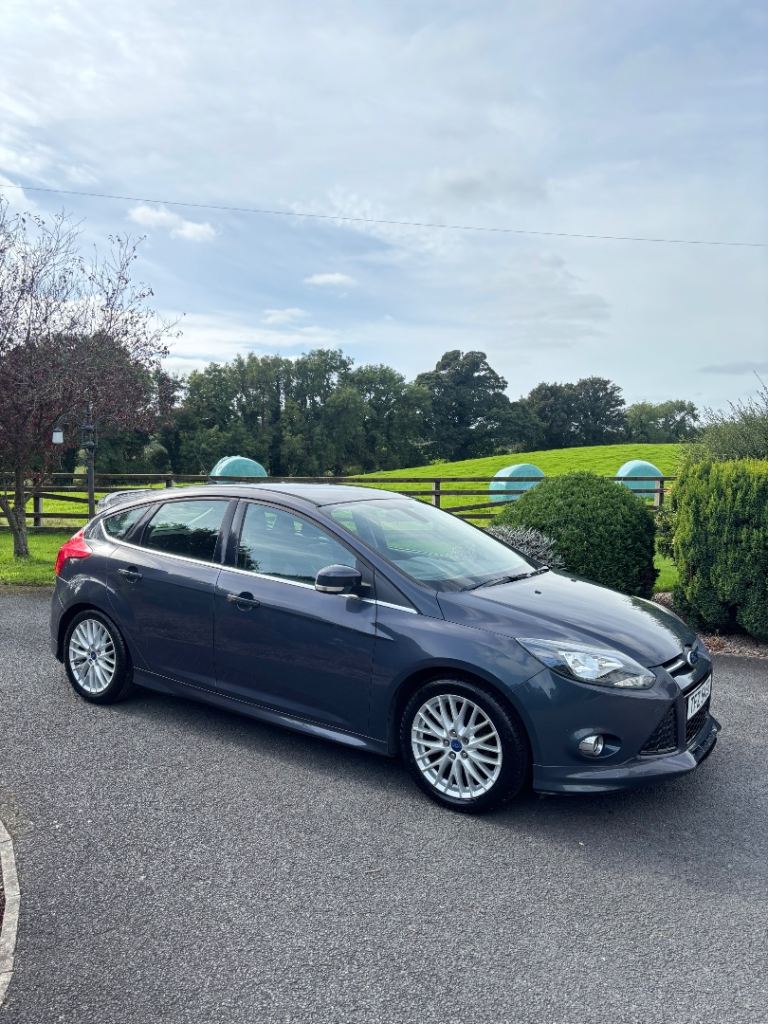 2013 Ford Focus 1.6 TDCi NEW TIMING BELT FULL SERVICE HISTORY LONG MOT 