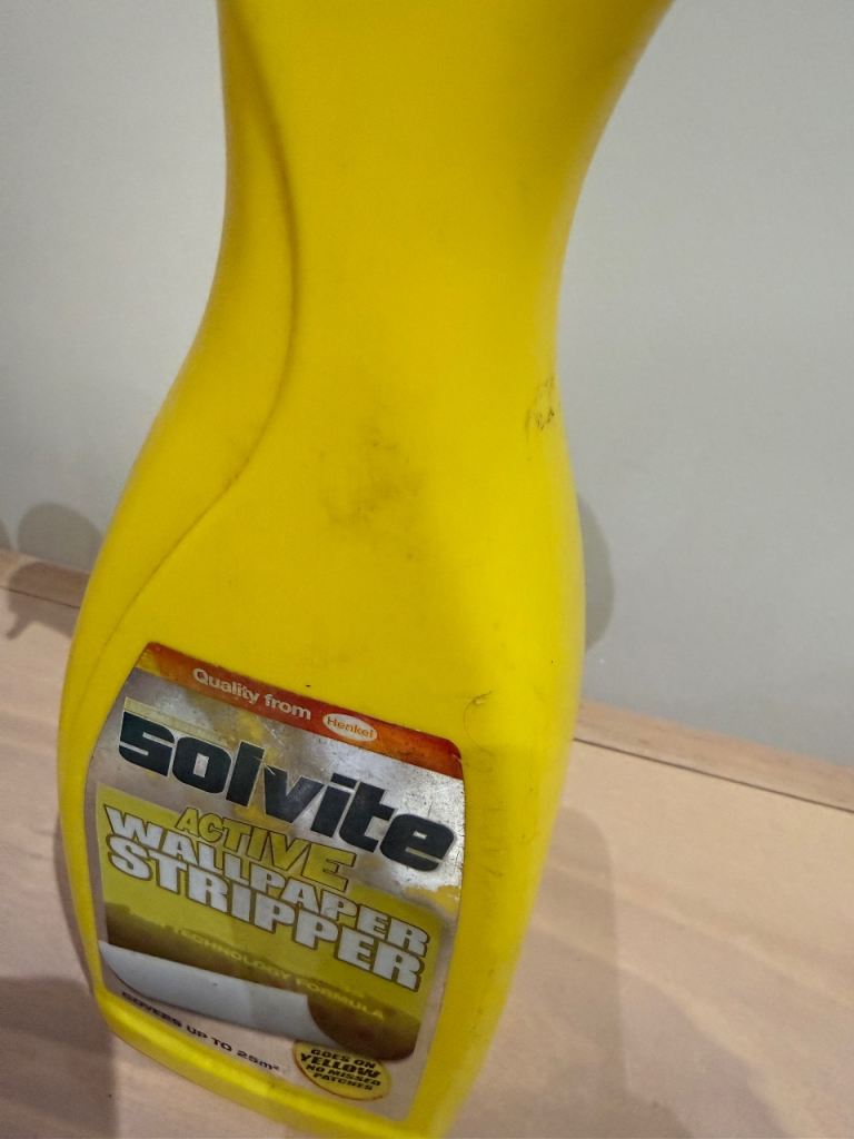 Solvite Active Wallpaper Stripper – Opened 1L Bottle