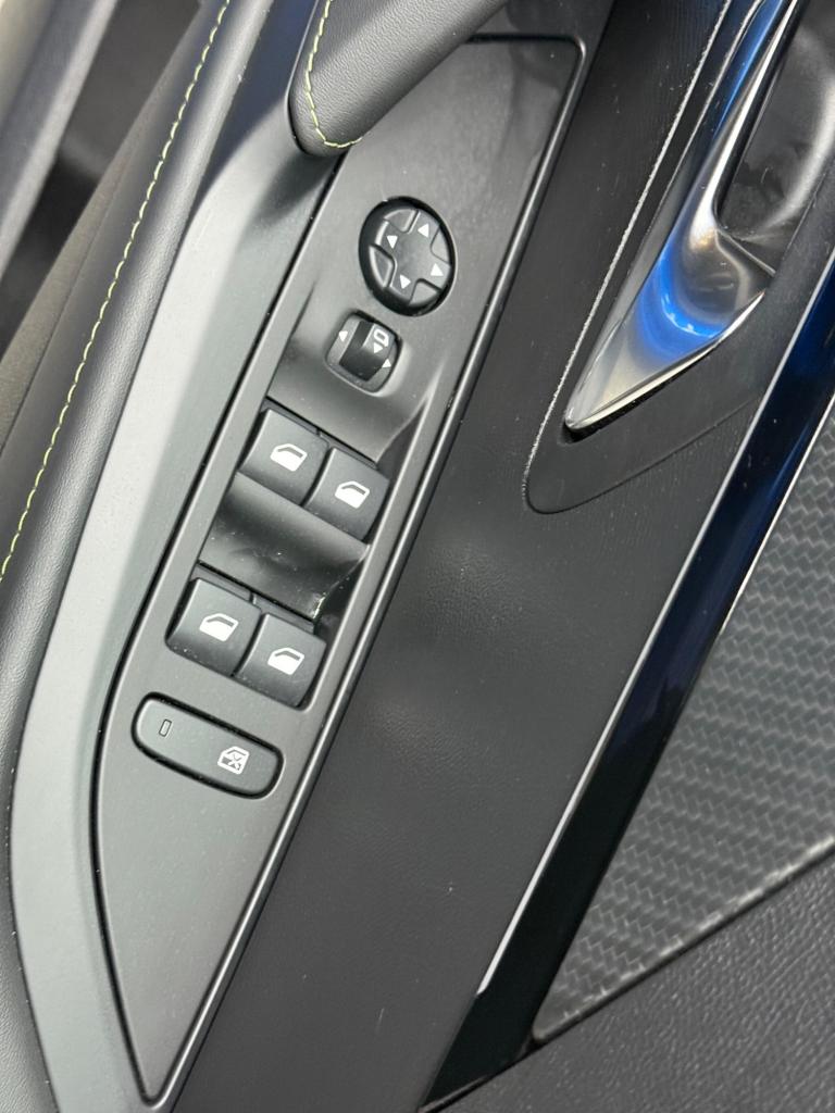 2024 Peugeot 208 1.2 PureTech 100 GT 5dr HATCHBACK PETROL Manual