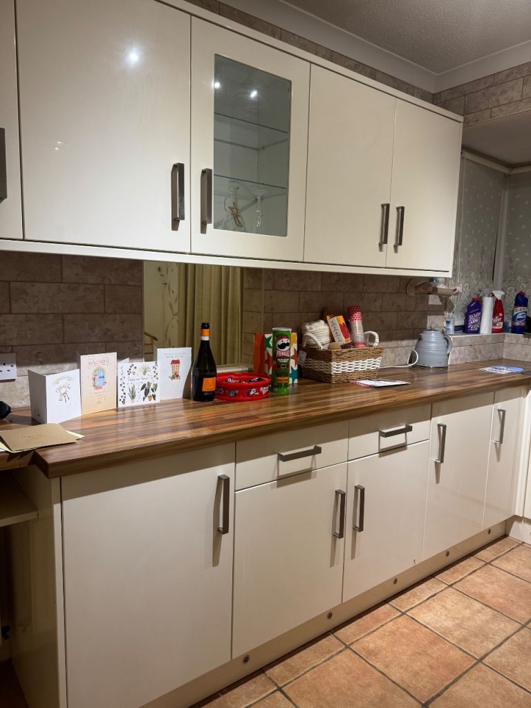 Whole kitchen including appliances 