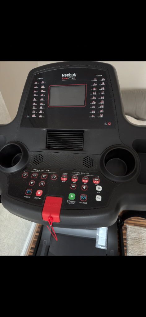 Reebok treadmill with incline 
