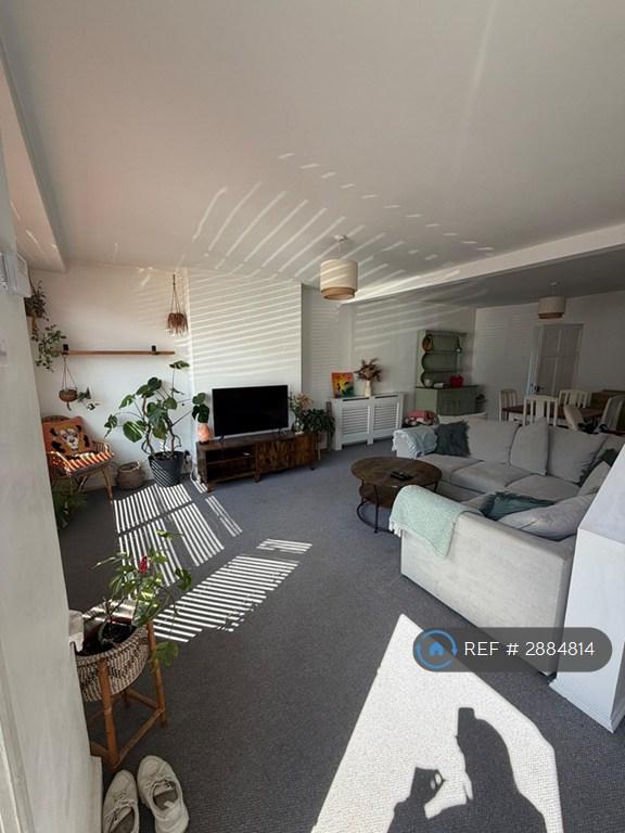 3 bedroom house in Glaisdale Avenue, Coventry, CV6 (3 bed) (#2884814)