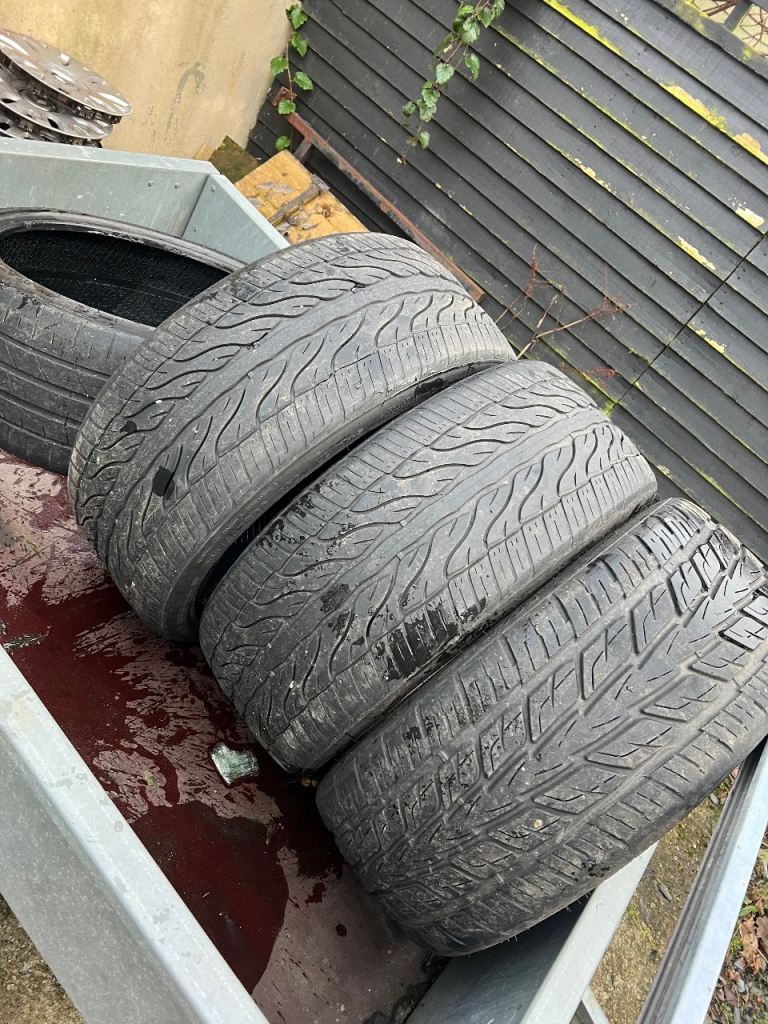 image for 4x partworn 265/35/22 