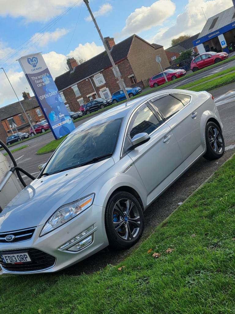 Ford, MONDEO, Hatchback, 2013, Manual, 1997 (cc), 5 doors