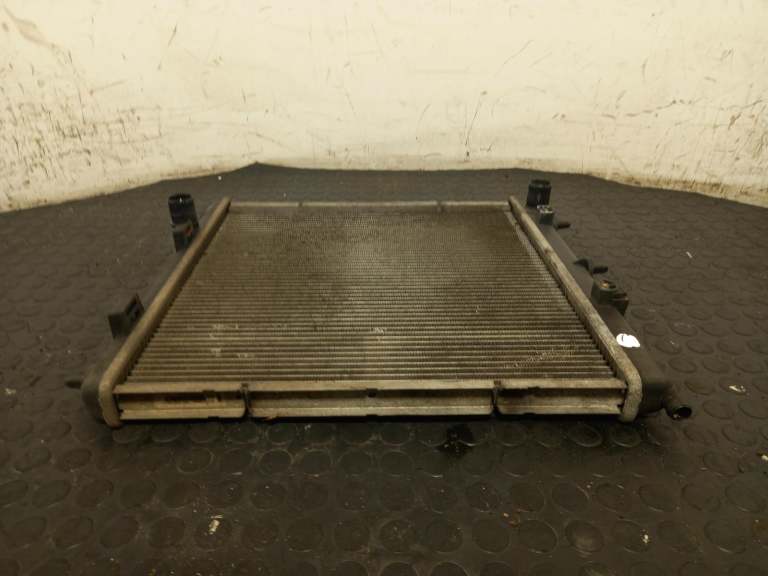 Peugeot 208 Radiator 2012-2020 1.0l Eb0 (Zmz)