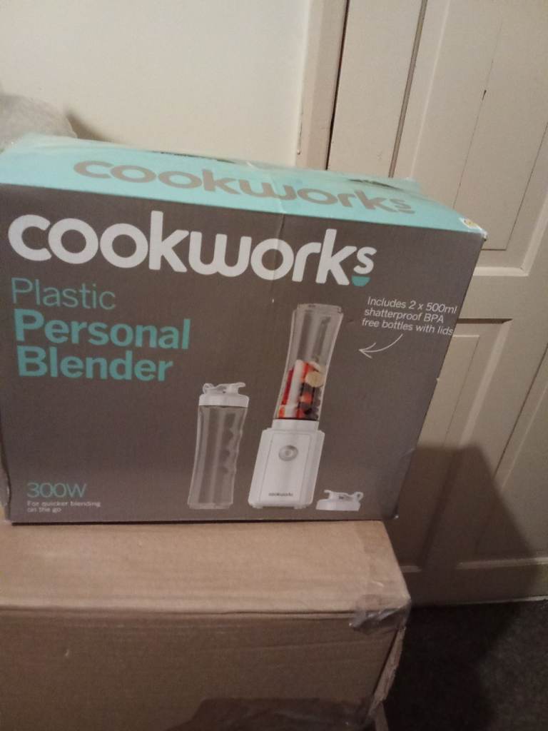 Cookworks Plastic Personal Blender 300W – New in Box