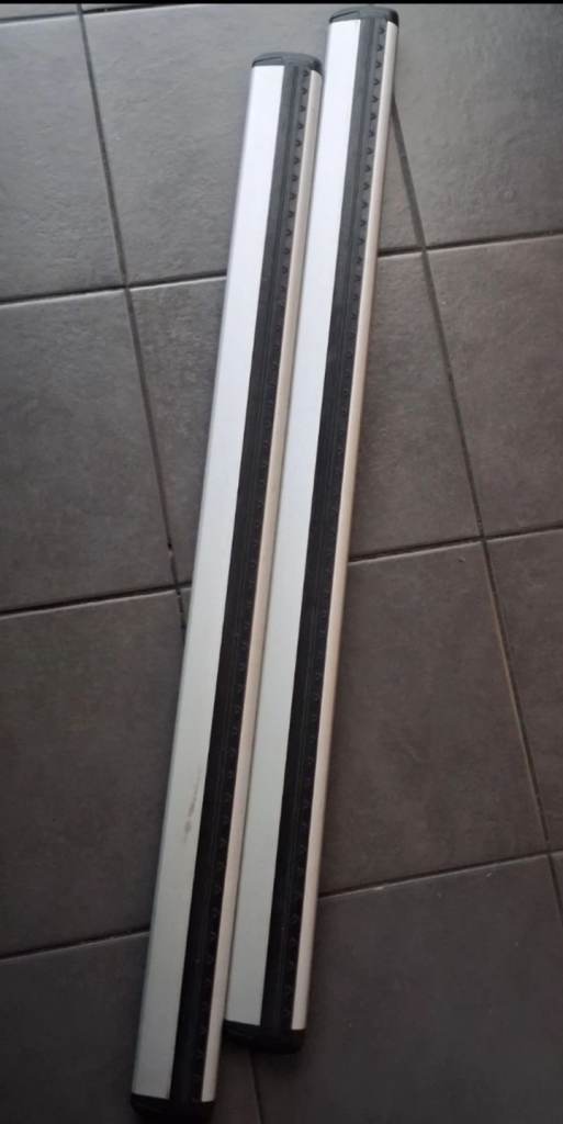 Thule Evo 711100 WingBars / RoofBars 108cm