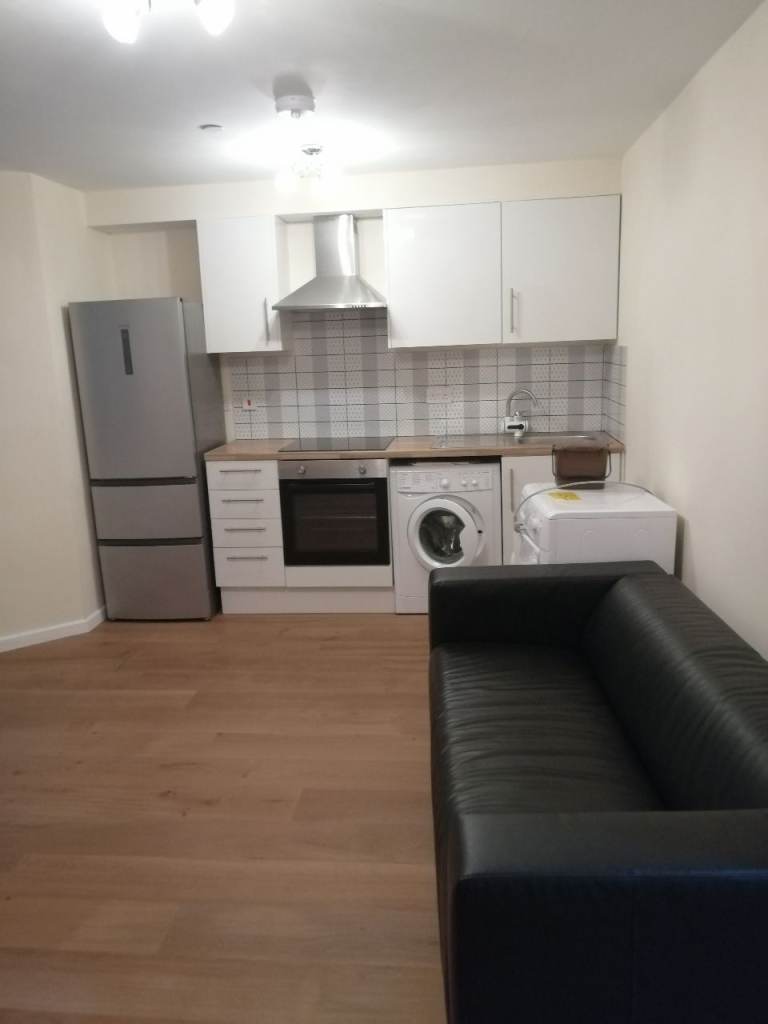 1 Bed Flat, 1ST FLOOR PANBACH ROAD  Cardiff, CF14