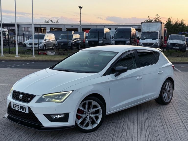 Seat Leon FR 2013 5F1 TECH PACK Manual, 1.8TSI