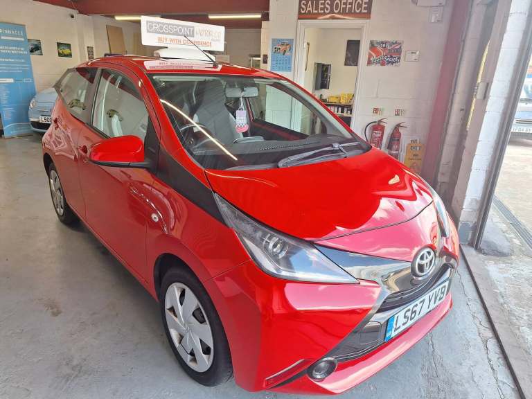 2017 Toyota AYGO 1.0 VVT-i x-play Hatchback 5dr Petrol Manual Euro 6 (68 ps) Hatchback Petrol Manual