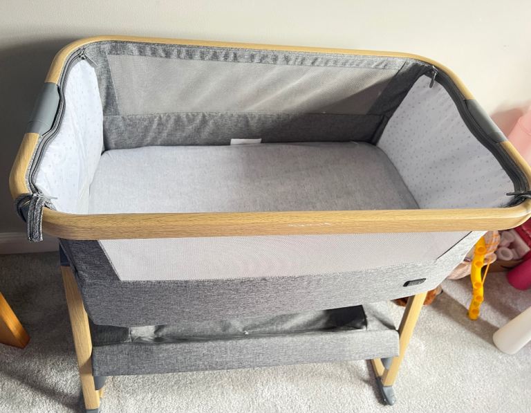 Tutti Bambini CoZee AIR Bedside Crib | Next To Me Co-Sleeper | Rocking | Storage Bag