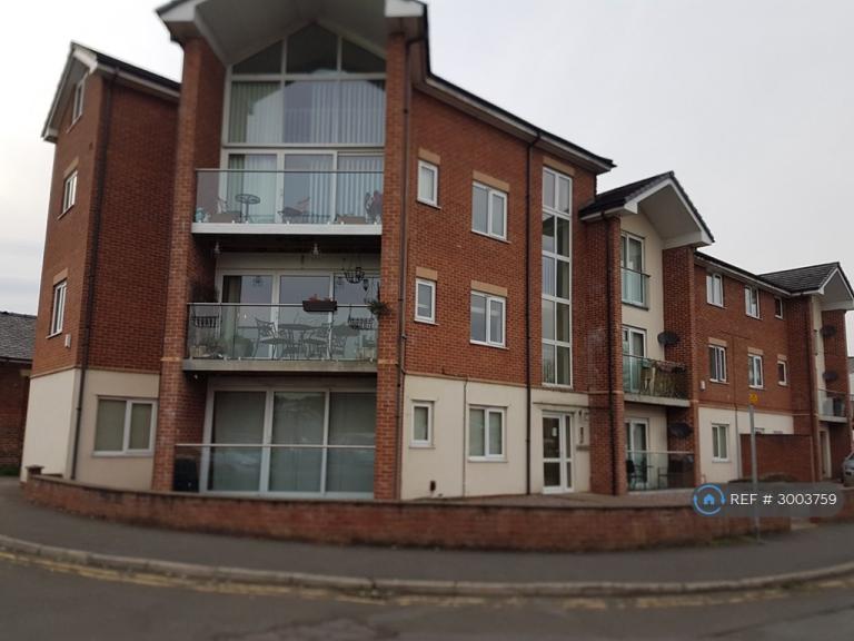 2 bedroom flat in Sandford Street, Radcliffe, Manchester, M26 (2 bed) (#3003759)