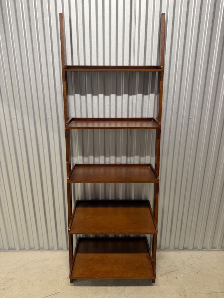 5 TIER WOODEN LEANING LADDER SHELF. Free delivery!!!