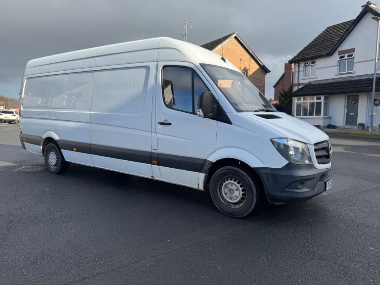 2018 MERCEDES SPRINTER LWB VAN