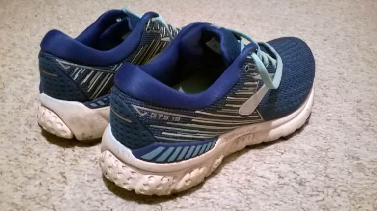BROOKS ADRENALINE 19 TRAINERS RRP £120 FREE POST
