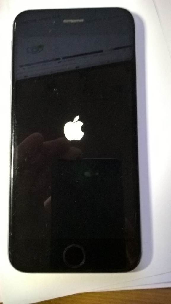 Apple iPhone 6s 32GB 4.7 inch (Unlocked),Space Grey, with new black case