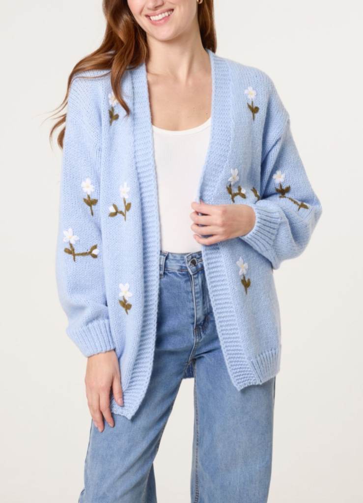 Knitted cardigan with flowers S/M