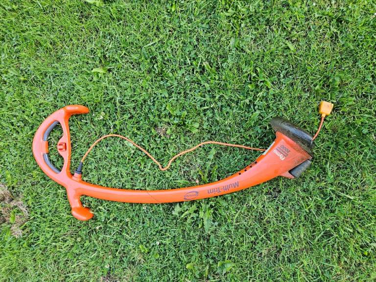 Flymo multi trim corded strimmer 