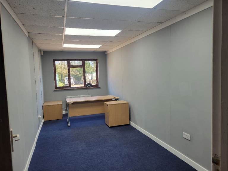 Office to rent Nr Godalming Dunsfold