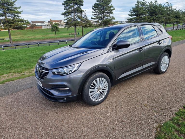 VAUXHALL GRANDLAND X 1.2 Turbo SE 2018