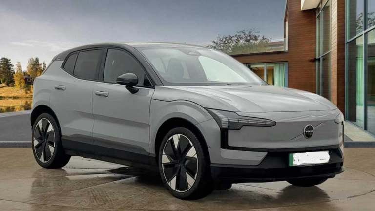 2026 Volvo EX30 Twin Performance 69kWh Ultra SUV 5dr Electric Auto AWD (428 ps) ESTATE Electric A...