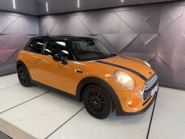 2014 MINI Hatch 1.5 Cooper D Hatchback 3dr Diesel Manual Euro 6 (s/s) (116 ps) Hatchback Diesel M...