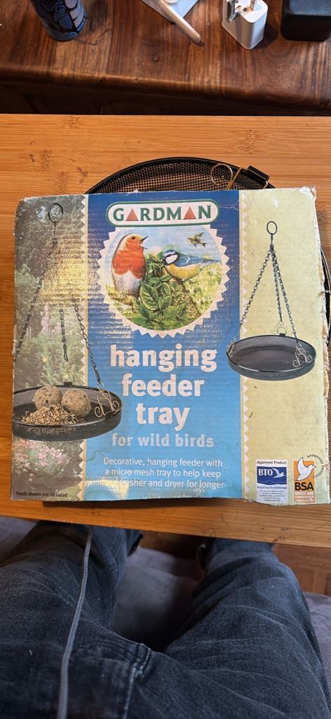 Gardman hanging feeder tray for wild birds