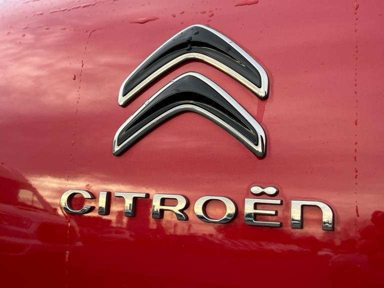 2021 Citroen C3 Aircross 1.2 PureTech 110 Shine Plus 5dr Hatchback PETROL Manual