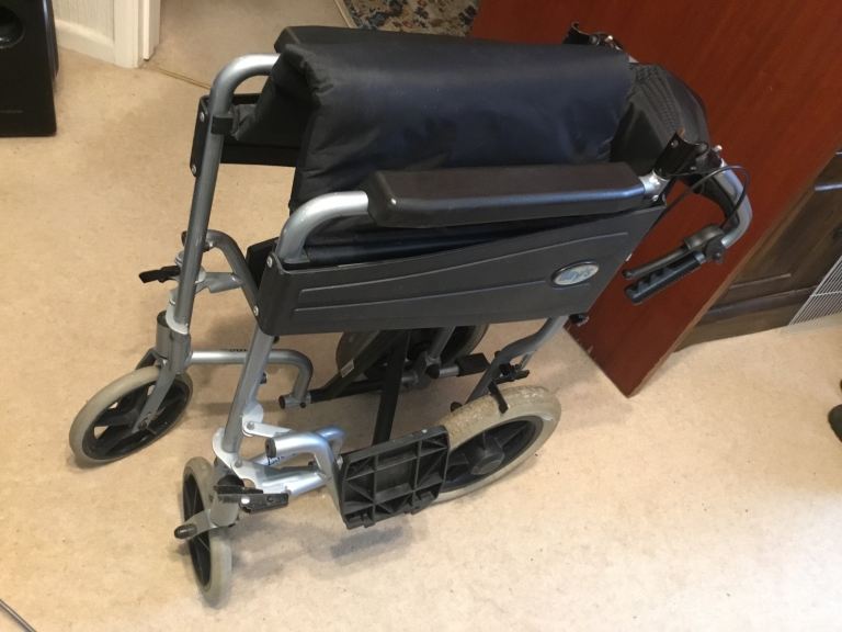 Wheelchair folding wheelchair 