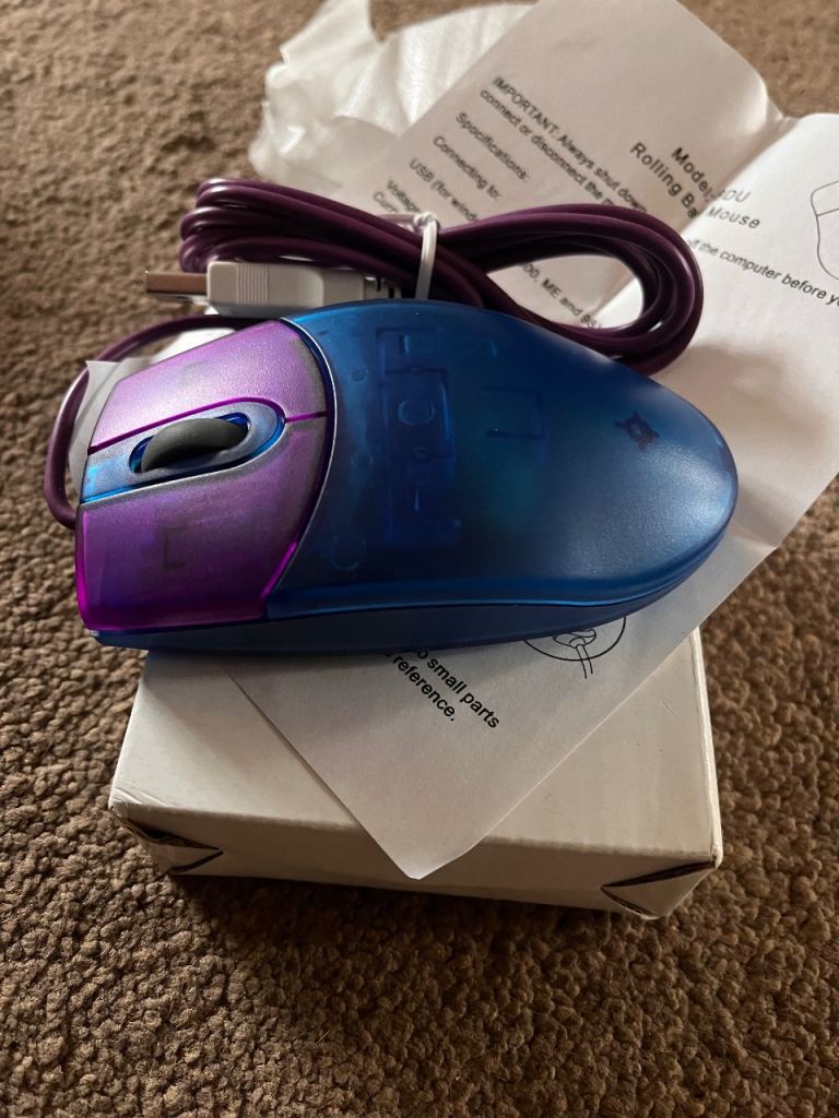 image for New Boxed Computer mouse 8 available £5each £30 for the lot