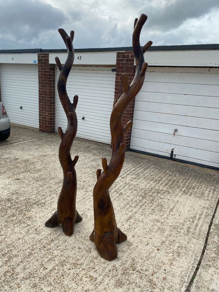 Coat Stand x 1
