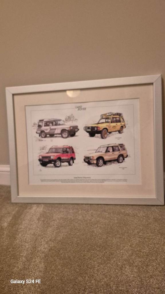 Land-rover X 2 pictures 