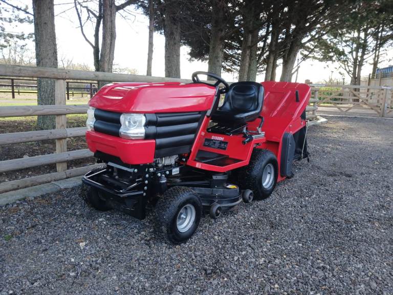 Westwood ( Countax ) S1500H Hydrostatic ride on lawn tractor mower low hours