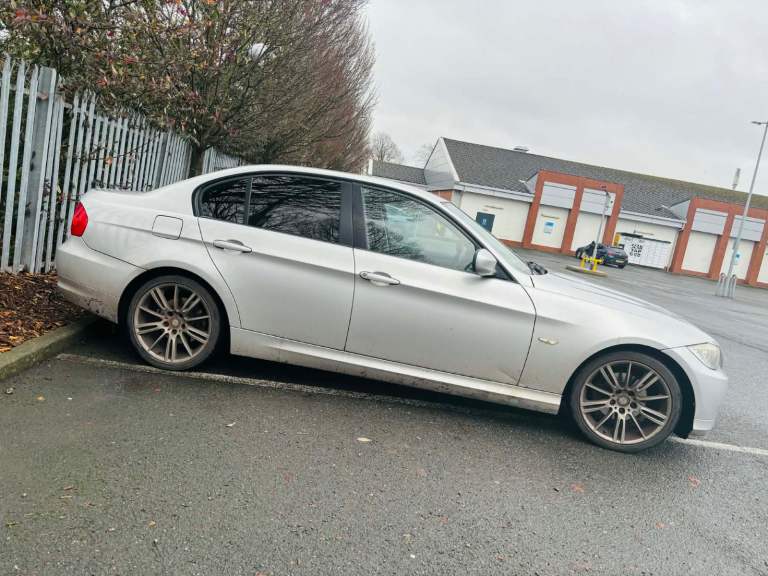 BMW, 3 SERIES, Saloon, 2009, Semi-Auto, 1995 (cc), 4 doors