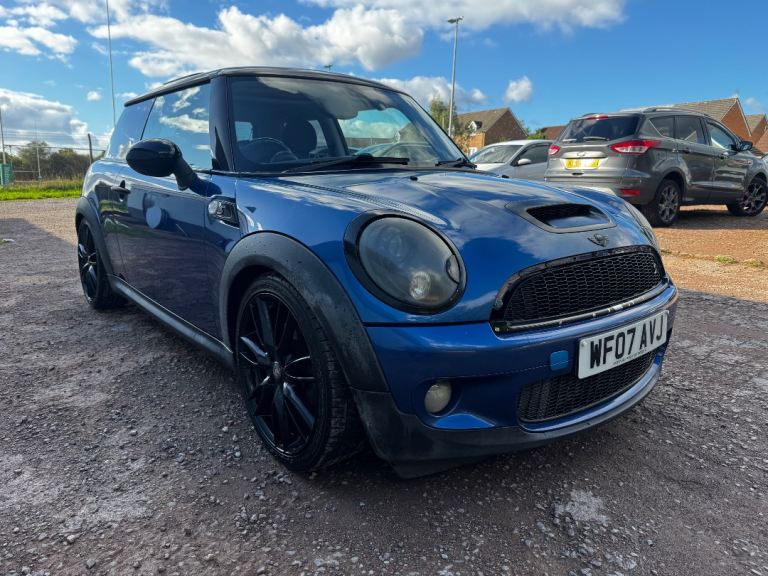 Mini Cooper S - PAN ROOF - MODIFIED!!