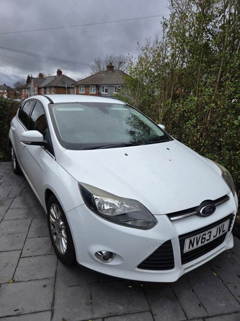Ford, FOCUS, Hatchback, 2014, Manual, 1560 (cc), 5 doors