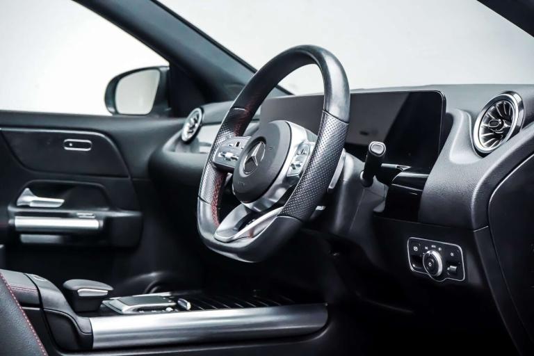 2022 Mercedes-Benz GLA 1.3 GLA 200 AMG Line Premium+ Night Edition A 5dr SUV Petrol Automatic