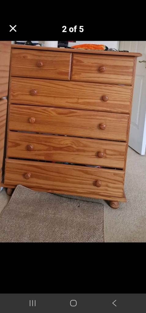 Pine Chest of Drawers and Bedside Table – Good Condition